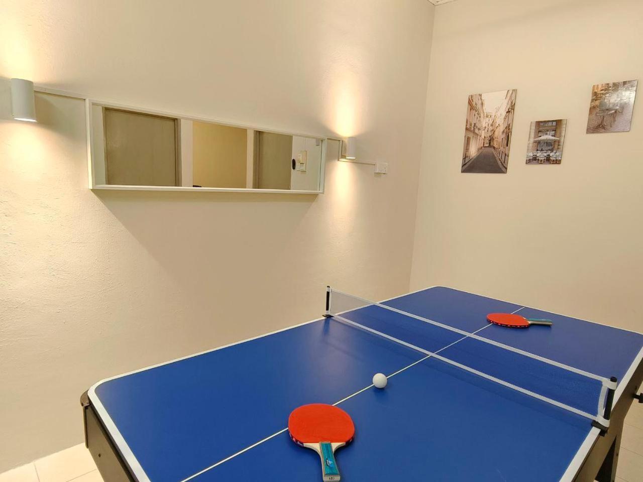 Newcastle Seri Impian Snooker Ping Pong Neflix Keluang Exterior photo